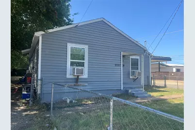 2223 Houston Street, Grand Prairie, TX 75050 - Photo 11