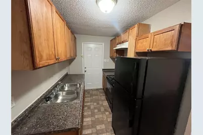 2223 Houston Street, Grand Prairie, TX 75050 - Photo 5