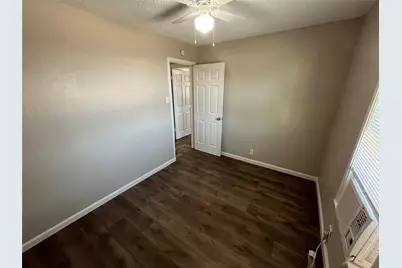 2223 Houston Street, Grand Prairie, TX 75050 - Photo 11