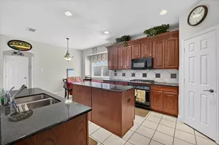 1521 Shepherd Ln, Carrollton, TX 75007 - Photo 5