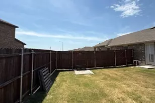 915 Presleigh Dr, Dallas, TX 75253 - Photo 21