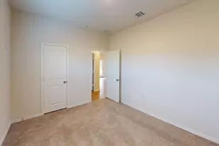 915 Presleigh Dr, Dallas, TX 75253 - Photo 13
