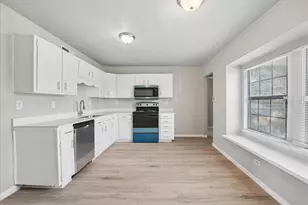 7303 Sorcey Rd, Dallas, TX 75249 - Photo 9