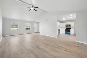 7303 Sorcey Rd, Dallas, TX 75249 - Photo 5