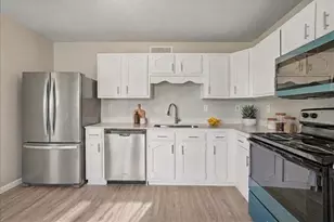 7303 Sorcey Rd, Dallas, TX 75249 - Photo 11