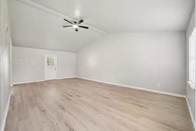 7303 Sorcey Road, Dallas, TX 75249 - Photo 7