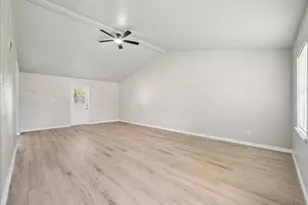 7303 Sorcey Rd, Dallas, TX 75249 - Photo 7