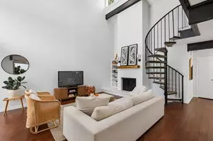 9308 Chimney Corner Ln, Dallas, TX 75243 - Photo 5