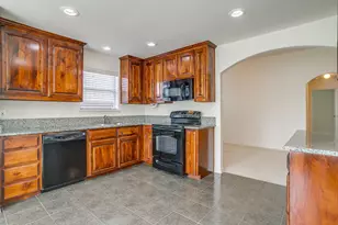 1134 Grove Ct, Burleson, TX 76028 - Photo 23