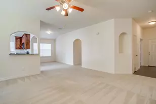 1134 Grove Ct, Burleson, TX 76028 - Photo 7