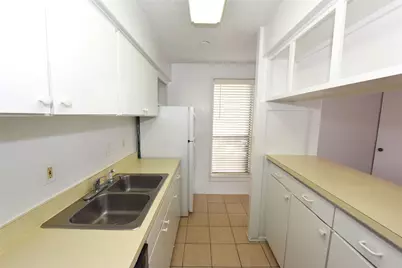 2720 Reagan Street #211, Dallas, TX 75219 - Photo 9
