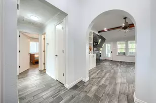1211 Princeton Pl, Euless, TX 76040 - Photo 3