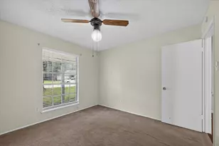 2026 Wedgewood Ln, Carrollton, TX 75006 - Photo 11