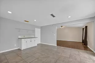 2026 Wedgewood Ln, Carrollton, TX 75006 - Photo 15