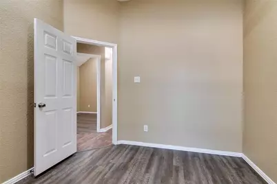 7704 Chandler Court, North Richland Hills, TX 76182 - Photo 19