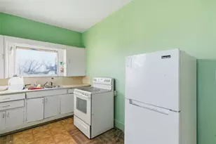 309 S Ostrom Ave, Eastland, TX 76448 - Photo 17