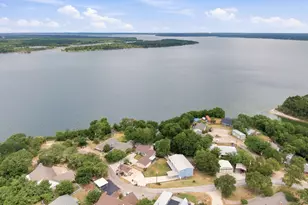 262 Mohon Dr, Whitney, TX 76692 - Photo 11