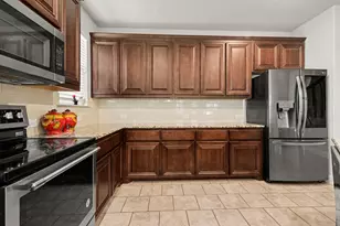 117 Providence Dr, Van Alstyne, TX 75495 - Photo 13