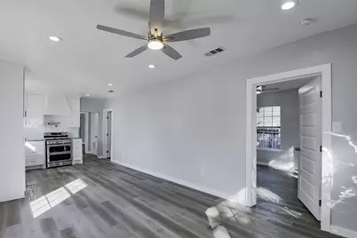 1507 N Preston Street, Ennis, TX 75119 - Photo 5