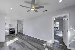 1507 N Preston St, Ennis, TX 75119 - Photo 5