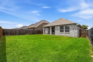 1916 Outpost Creek Ln, Aubrey, TX 76227 - Photo 35