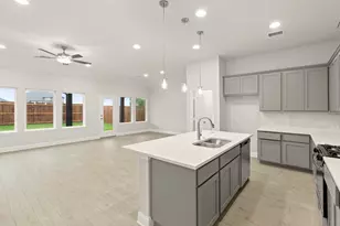 1811 Gleasondale Dr, Forney, TX 75126 - Photo 5