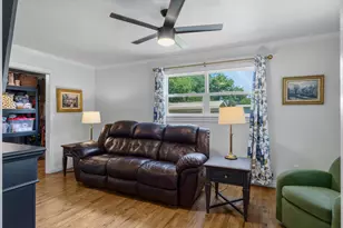603 N 4th St, Wills Point, TX 75169 - Photo 17