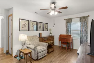 603 N 4th St, Wills Point, TX 75169 - Photo 17