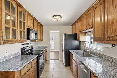 6120 Waco Way, Fort Worth, TX 76133 - Photo 11