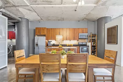 1122 Jackson Street #402, Dallas, TX 75202 - Photo 3