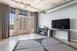 1122 Jackson St, Dallas, TX 75202 - Photo 13