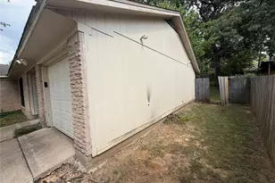 7318 Ridgewick Dr, Dallas, TX 75217 - Photo 3