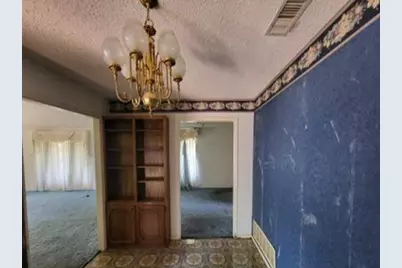 306 Wade Street, Olney, TX 76374 - Photo 3