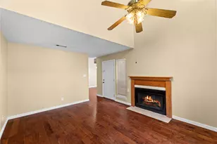 9623 Walnut St, Dallas, TX 75243 - Photo 5