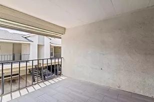 9623 Walnut St, Dallas, TX 75243 - Photo 23