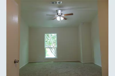 2146 Aspen Drive, Dallas, TX 75227 - Photo 5