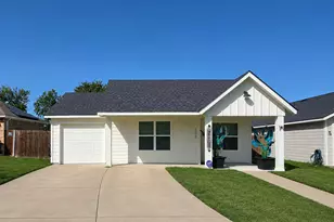 309 Thomas St, Terrell, TX 75160 - Photo 1