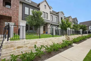 11948 Dahlia Bay Dr, Frisco, TX 75033 - Photo 3