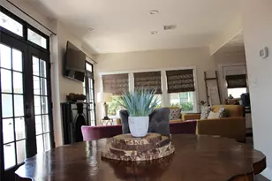 420 E Franklin St, Grapevine, TX 76051 - Photo 9