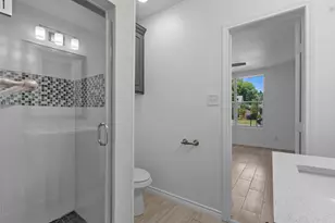 1107 S Waverly Dr, Dallas, TX 75208 - Photo 17