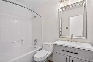 4817 Barnhill Ln, Fort Worth, TX 76135 - Photo 21