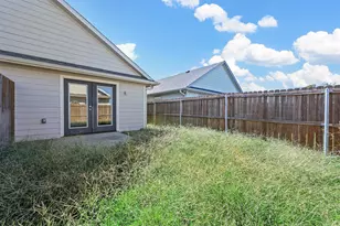 607 E Carter St, Sherman, TX 75090 - Photo 19