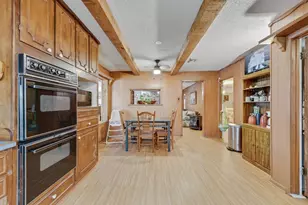 7805 Trimble Dr, Fort Worth, TX 76134 - Photo 9