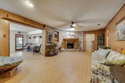 7805 Trimble Drive, Fort Worth, TX 76134 - Photo 5