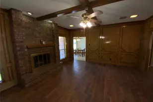131 Honey Tree Ln, DeSoto, TX 75115 - Photo 7