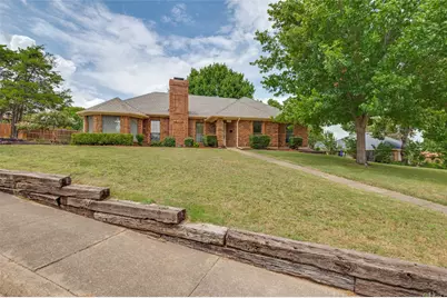 131 Honey Tree Lane, DeSoto, TX 75115 - Photo 3