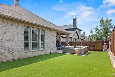 4525 Sir Craig Drive, Carrollton, TX 75010 - Photo 37