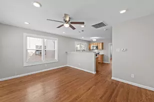 3772 W 6th St, Fort Worth, TX 76107 - Photo 3