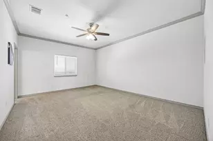 1325 Summerset Ln, Burleson, TX 76028 - Photo 13