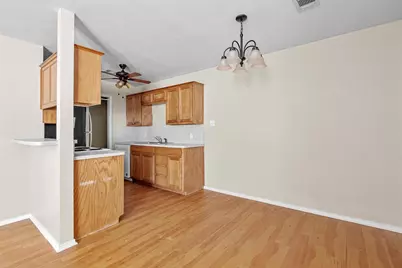 2549 E Renfro Street, Burleson, TX 76028 - Photo 7